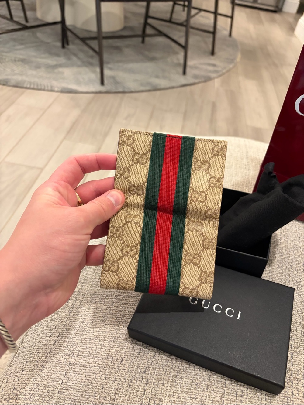 Gucci Bi-fold Card Case with Web GG Supreme Canvas Wallet - Picture 3 of 16